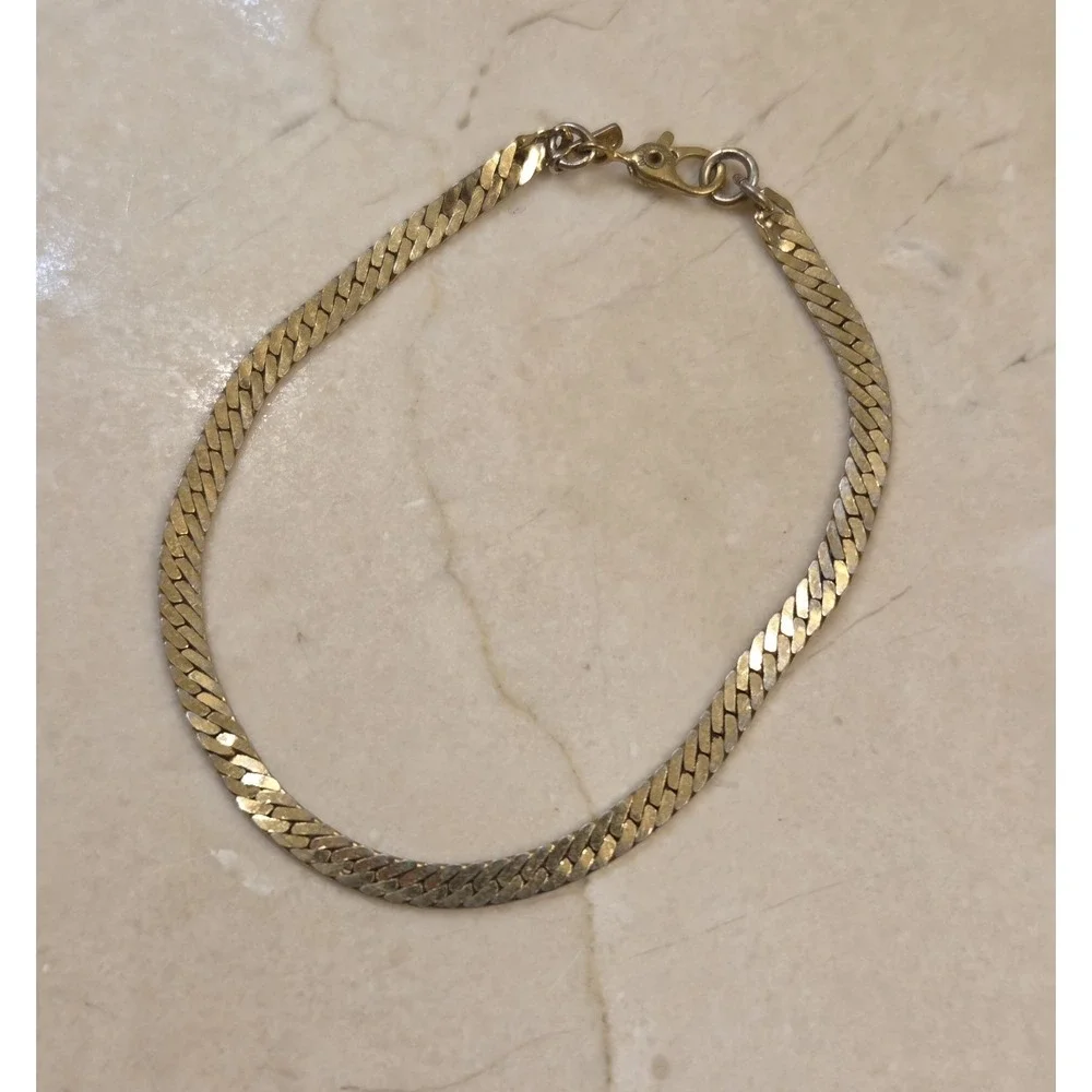 Vintage Monet 1990s Gold Tone Herringbone Bracelet 7